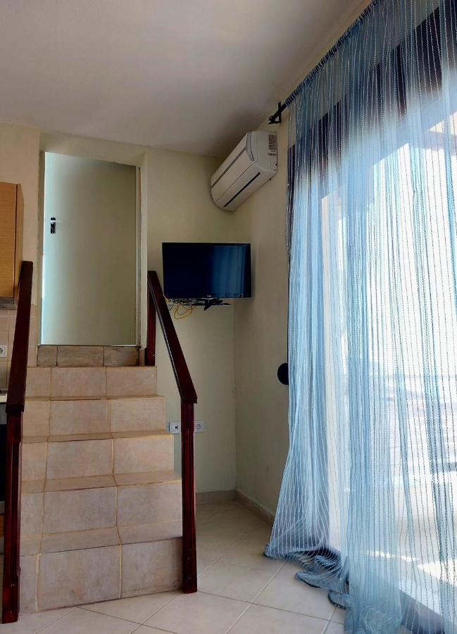 Apartment In Siviri Sea View Екстер'єр фото